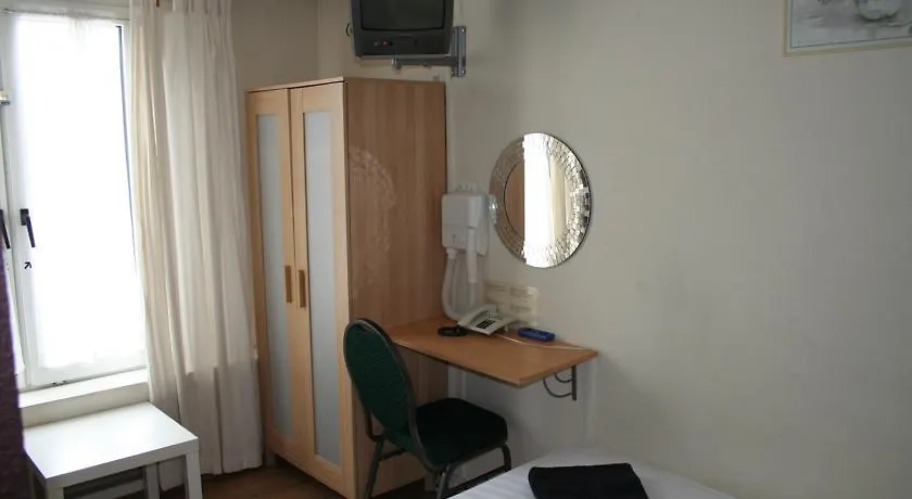 Budget Hotel Barbacan Amsterdam