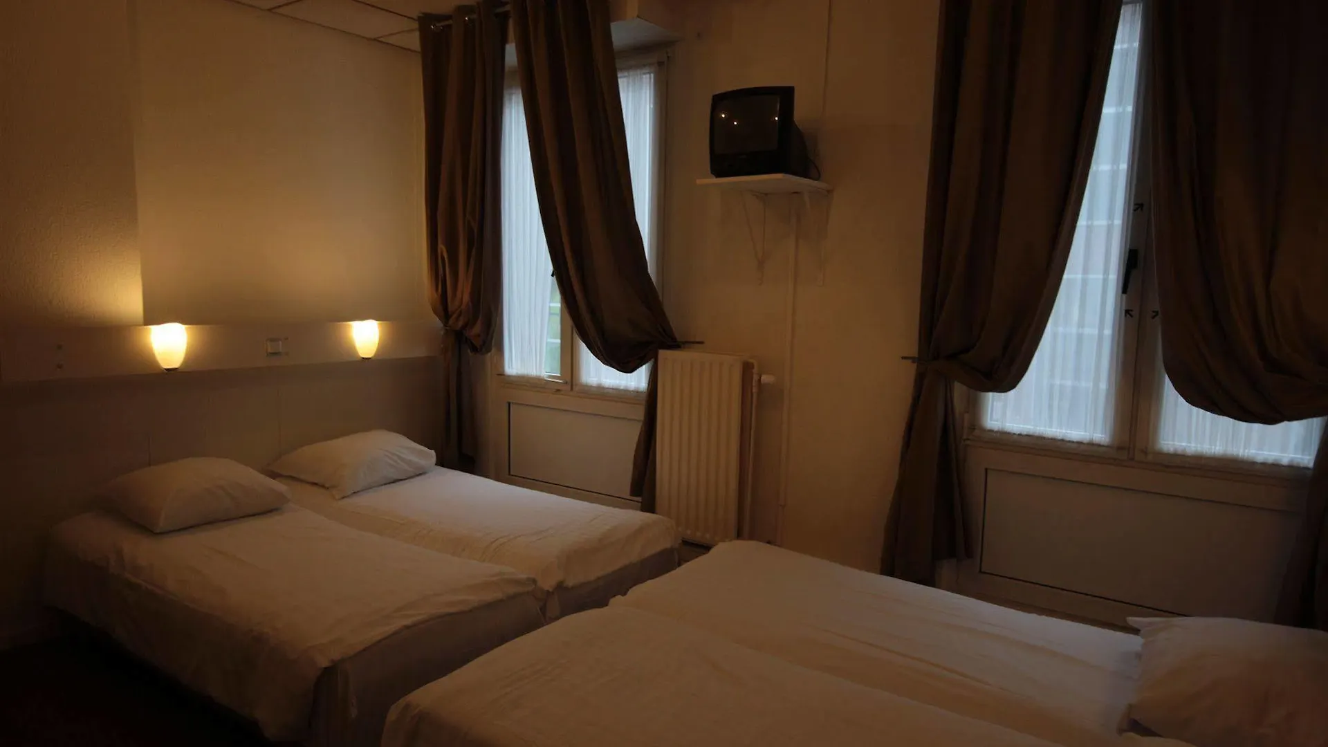 Budget Hotel Barbacan Amsterdam
