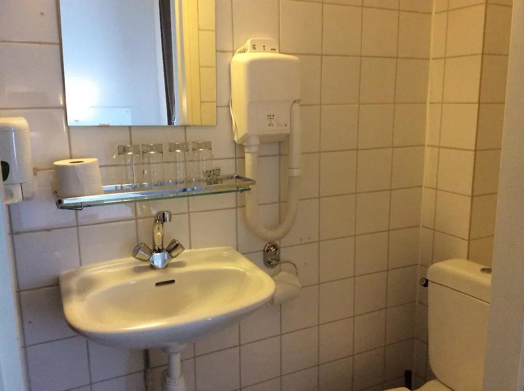 Budget Hotel Barbacan Amsterdam