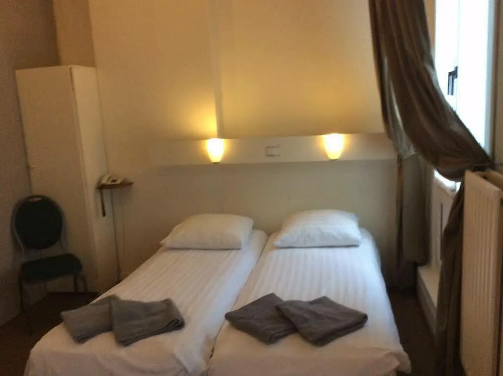 Budget Hotel Barbacan Amsterdam 2*,  Netherlands