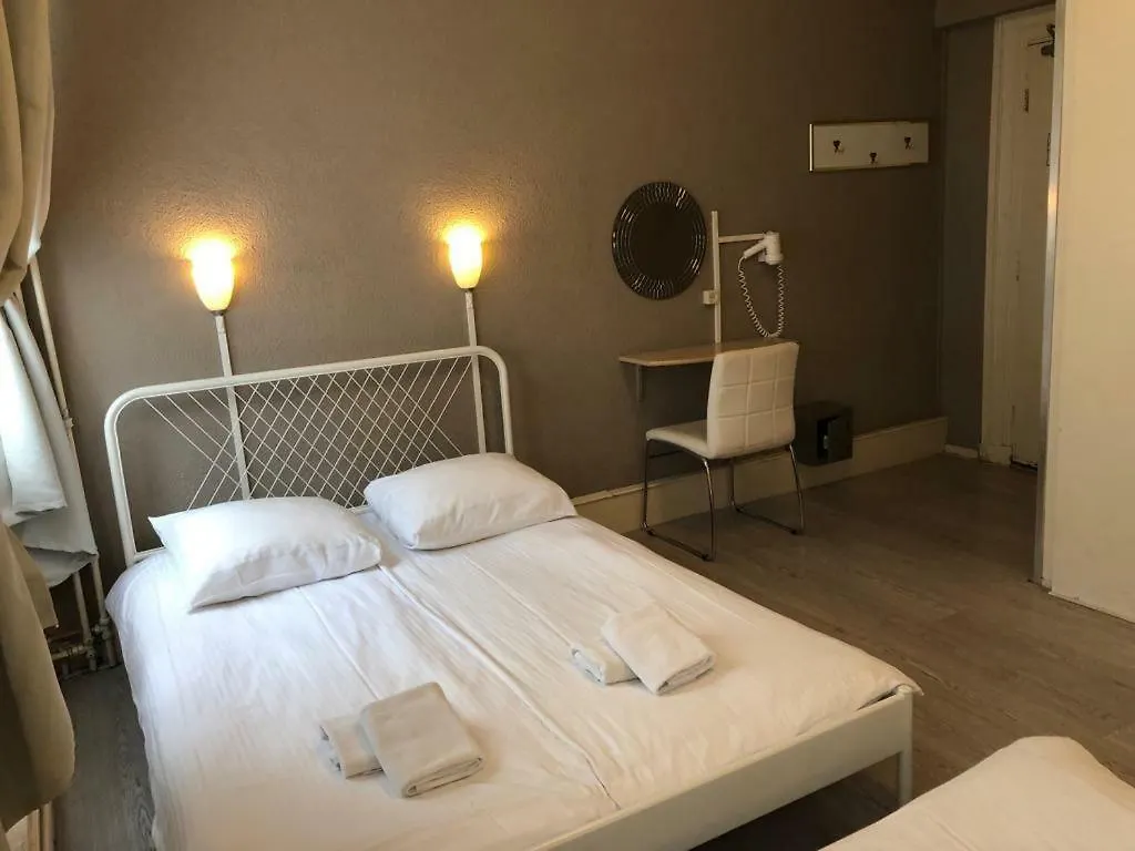 Budget Hotel Barbacan Amsterdam